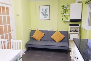 4 bed house, Rachel Gardens, Selly Park, Birmingham, B296NY - Image 2